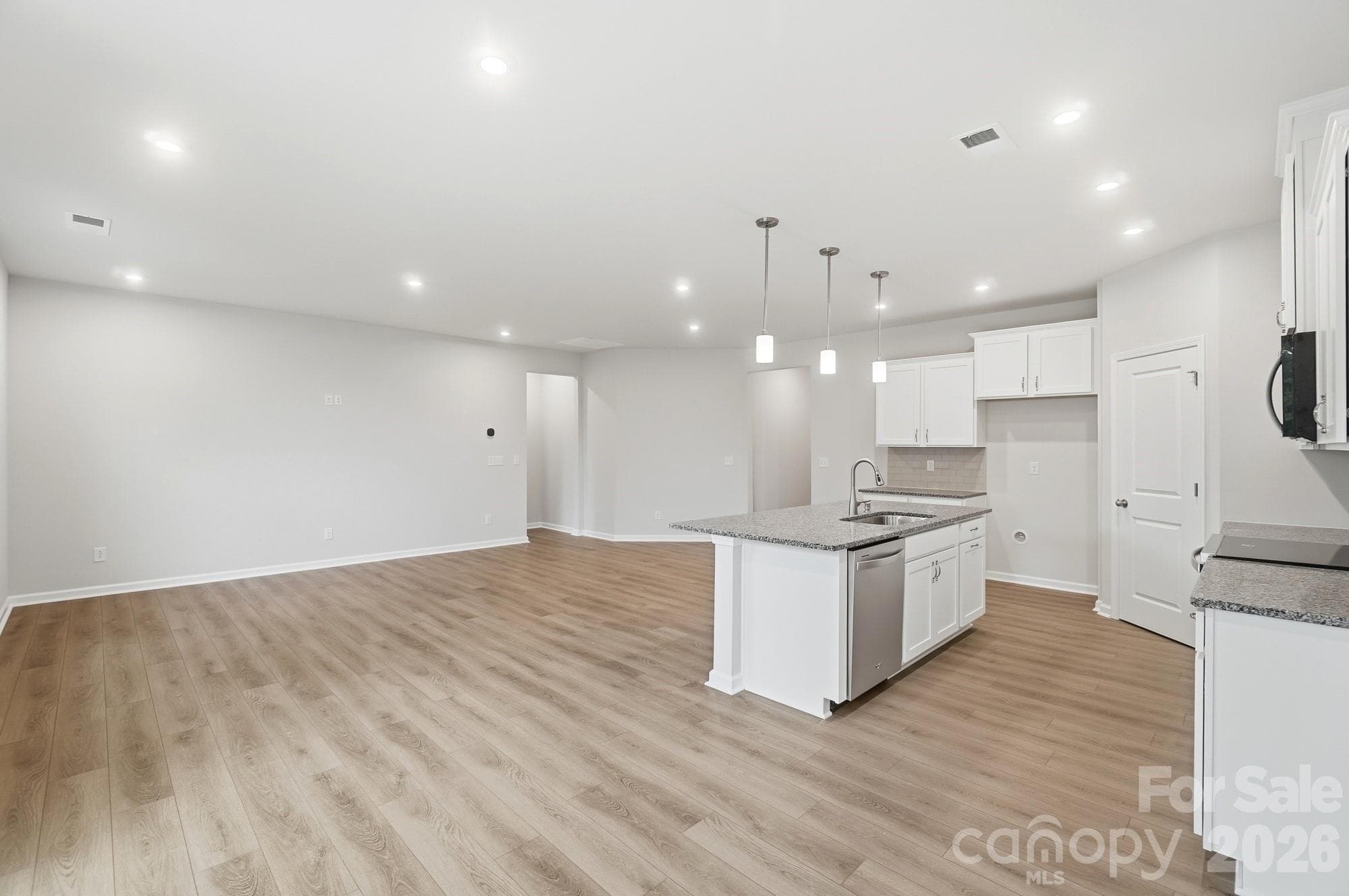 Single Family Residence at 2742 Phoenix Court, Gastonia, photo 20 of 48