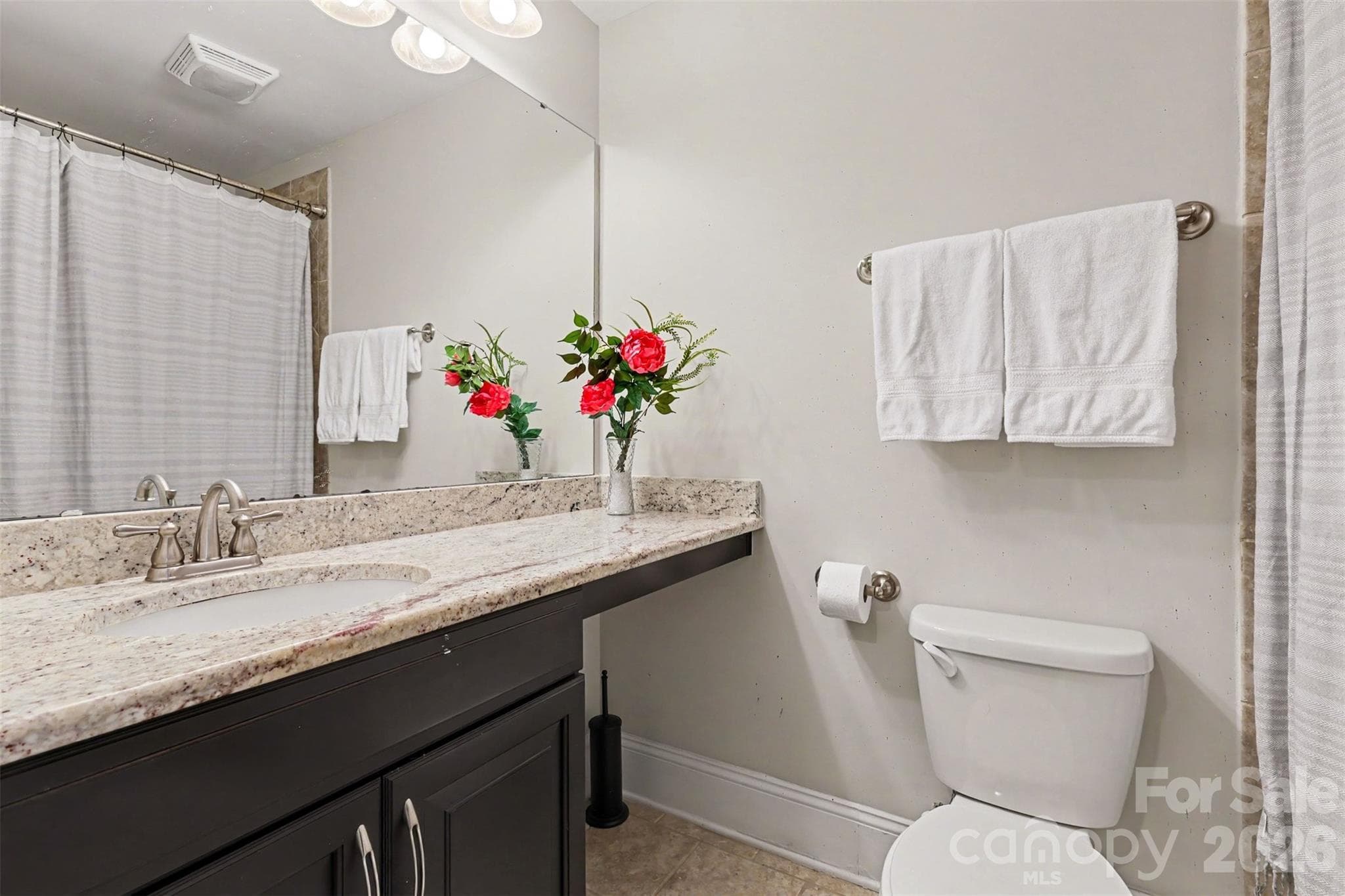 Upstairs Full Bath - 4004 Widgeon Way, Waxhaw
