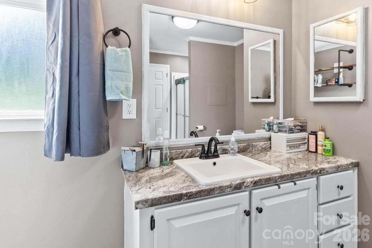 Primary Bathroom - 393 Cedar Grove Church Road, Vale