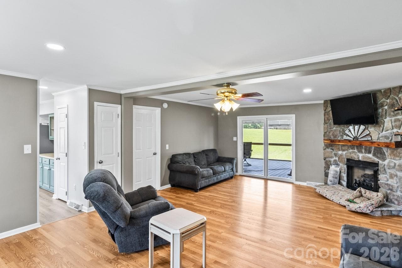 Living room - Nice fireplace - 393 Cedar Grove Church Road, Vale