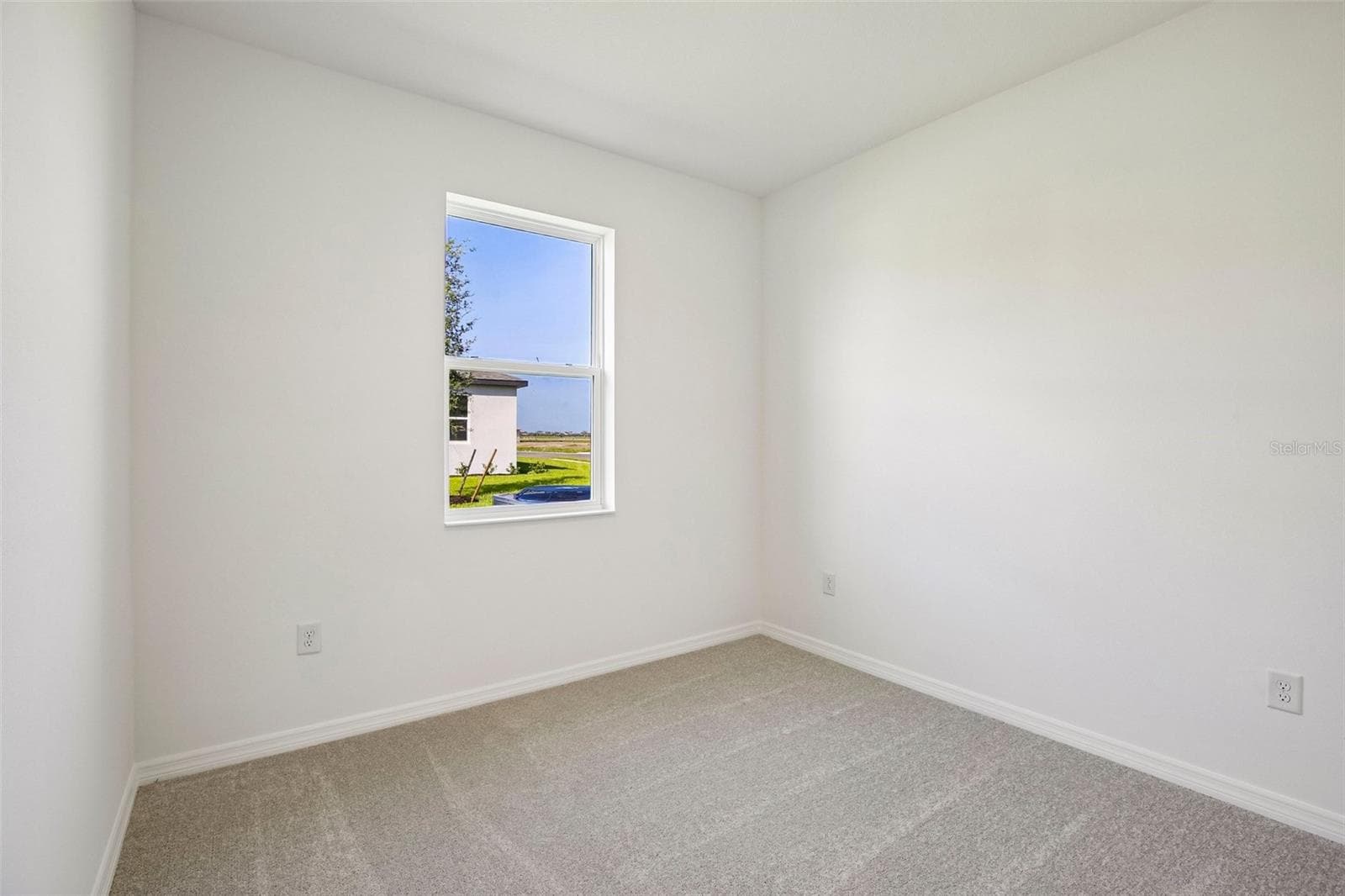 Single Family Residence at 13810 BERTRAND AVE, PALMETTO, photo 16 of 33