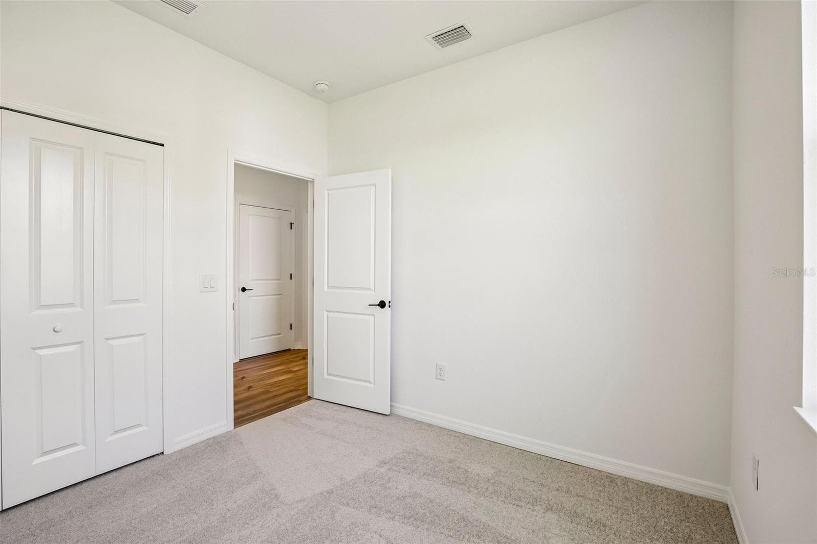 Single Family Residence at 13810 BERTRAND AVE, PALMETTO, photo 17 of 33