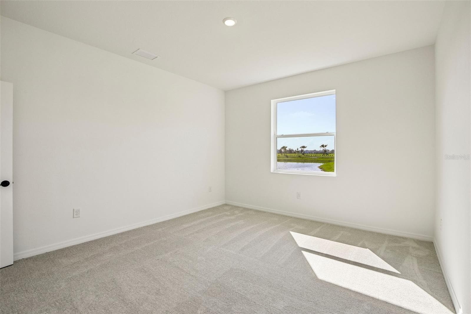 Single Family Residence at 13810 BERTRAND AVE, PALMETTO, photo 24 of 33