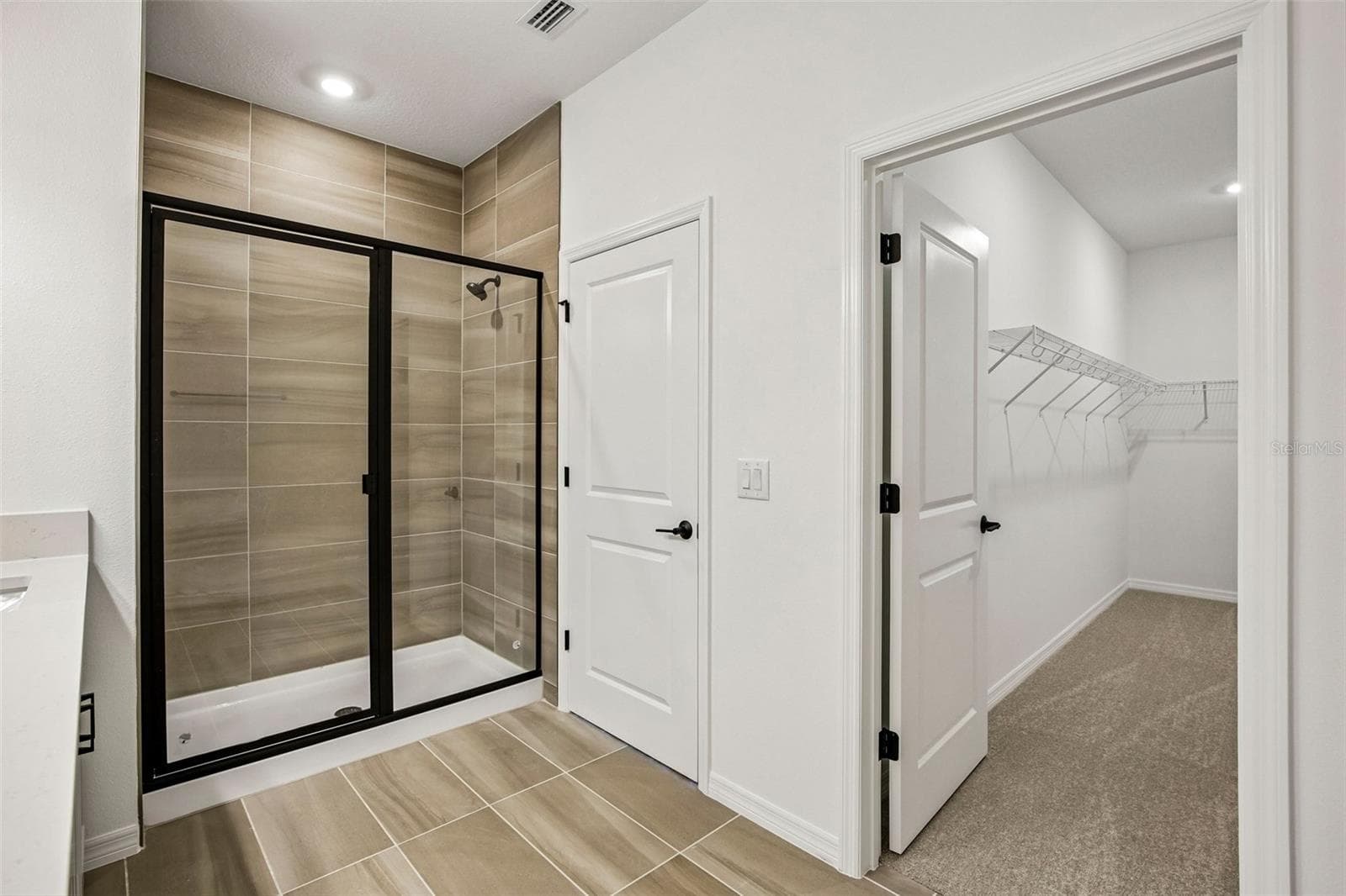 Single Family Residence at 13810 BERTRAND AVE, PALMETTO, photo 26 of 33