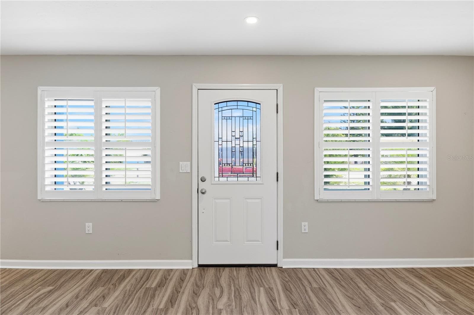 Single Family Residence at 1317 CYPRESS AVE, VENICE, photo 4 of 51