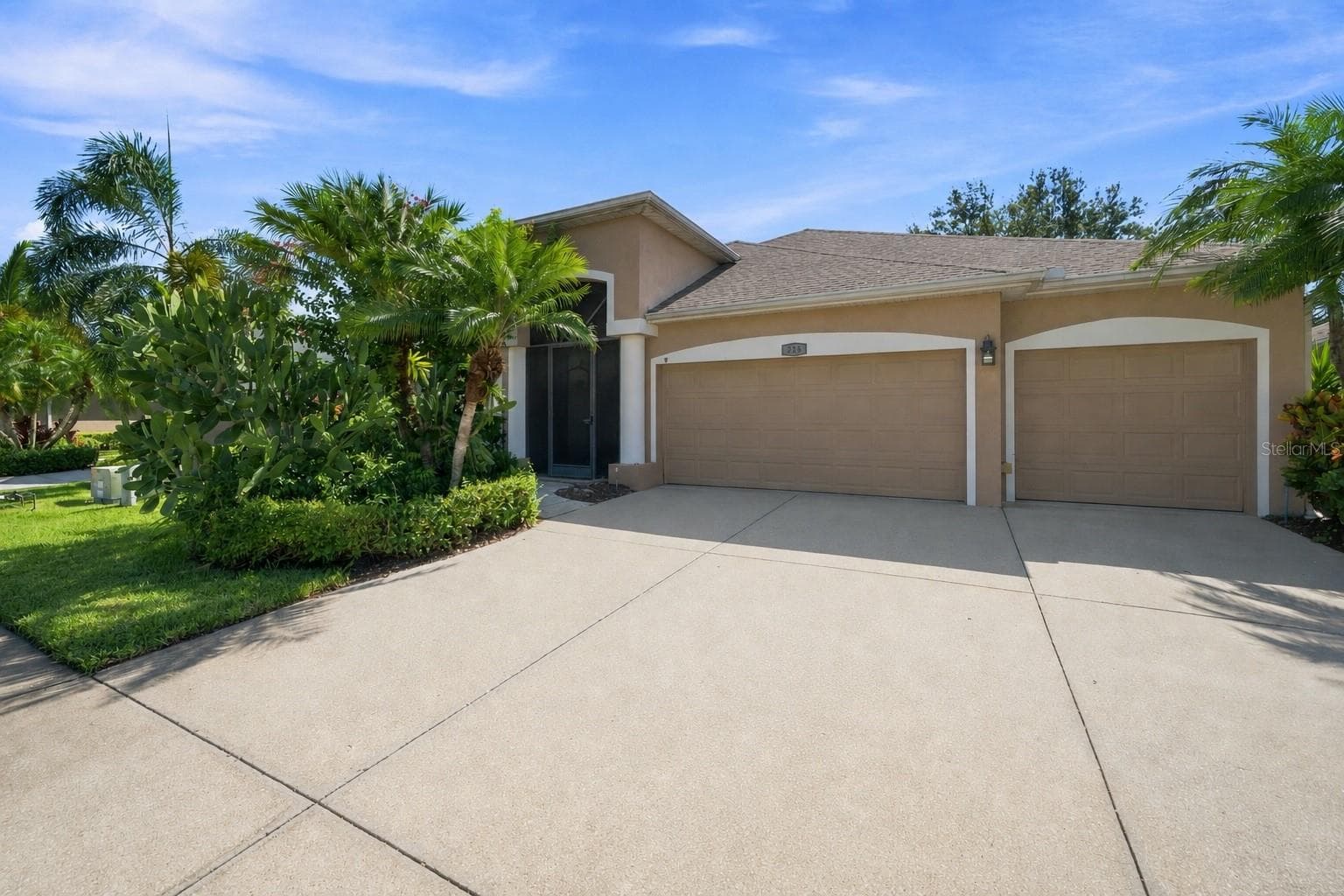 Single Family Residence at 295 LONDONDERRY DR, SARASOTA, photo 34 of 35