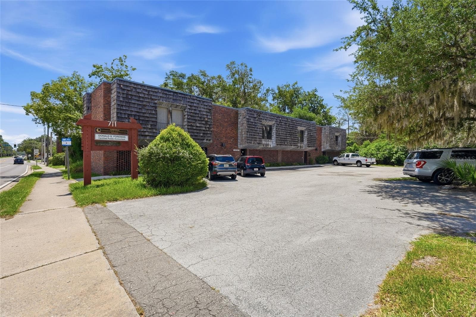 711 NW 23RD AVE #3