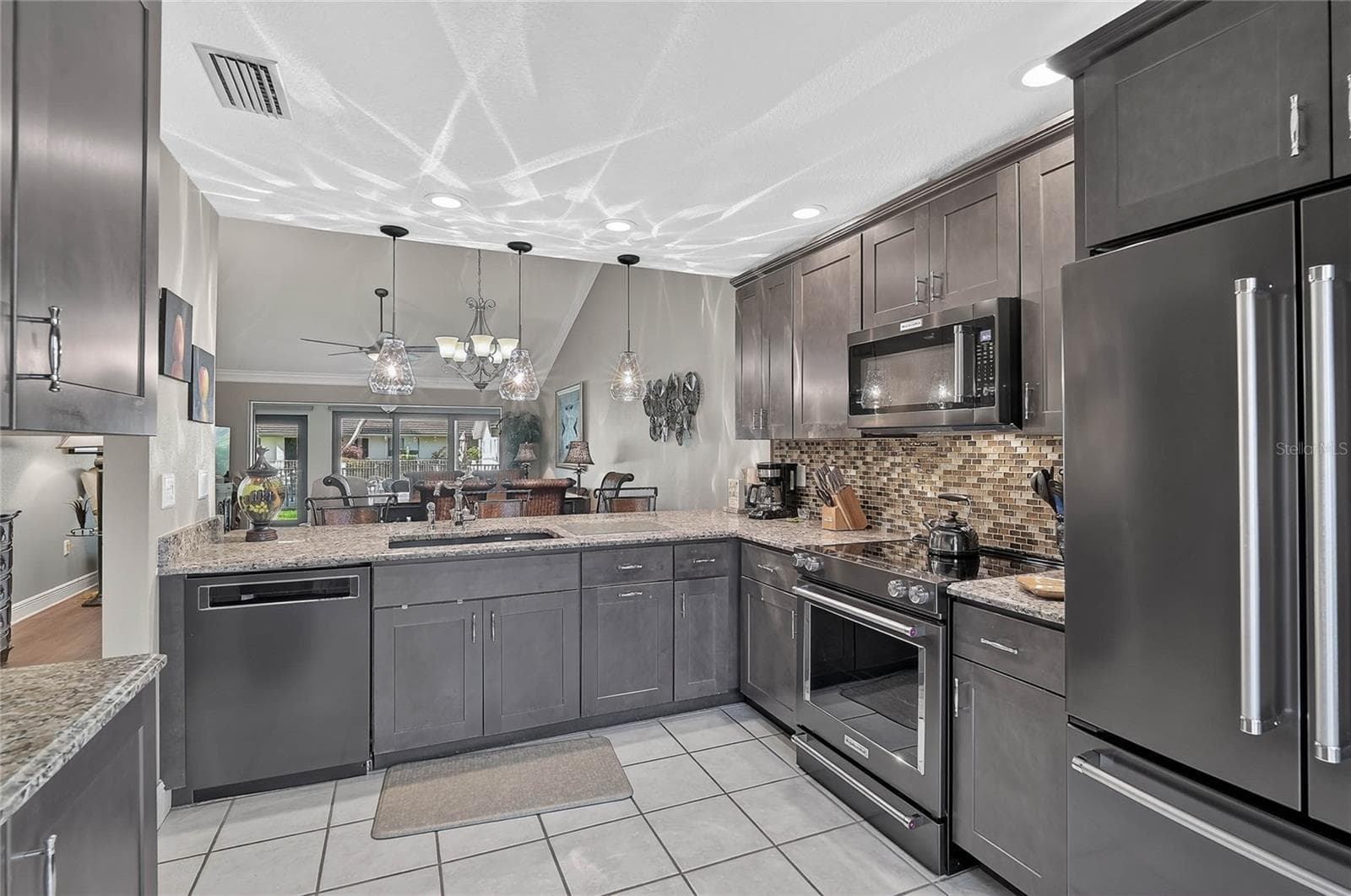 Condominium at 3217 SANDLEHEATH #45, SARASOTA, photo 10 of 46