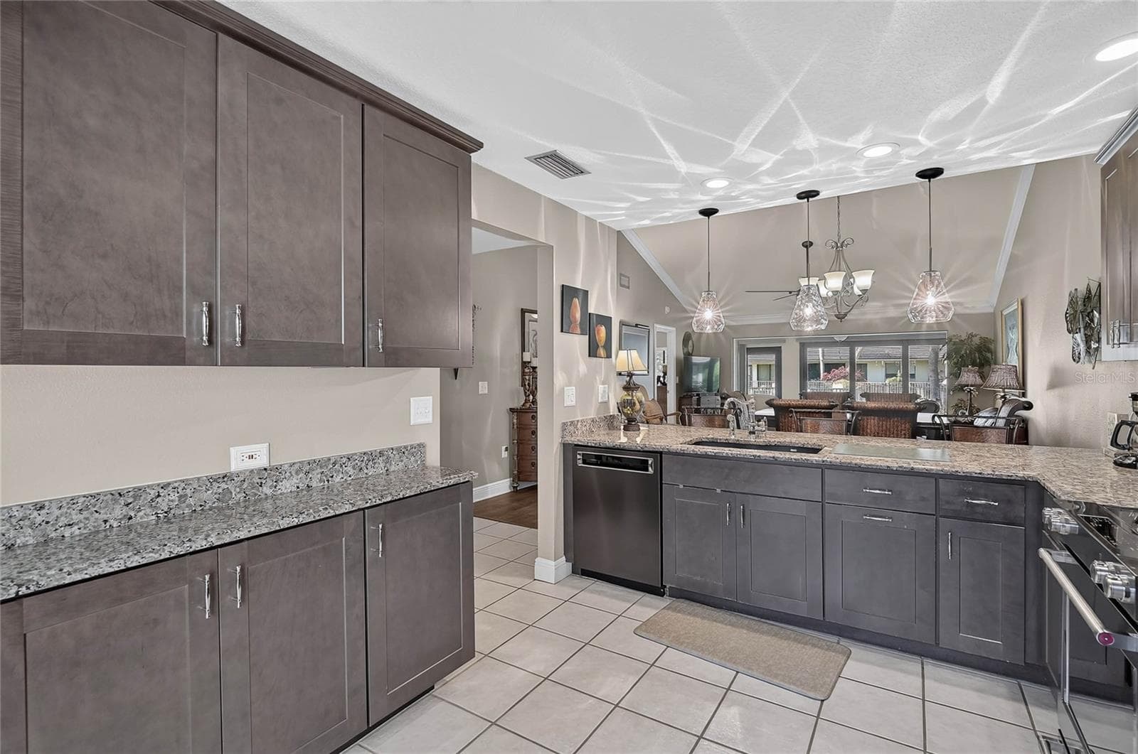 Condominium at 3217 SANDLEHEATH #45, SARASOTA, photo 11 of 46
