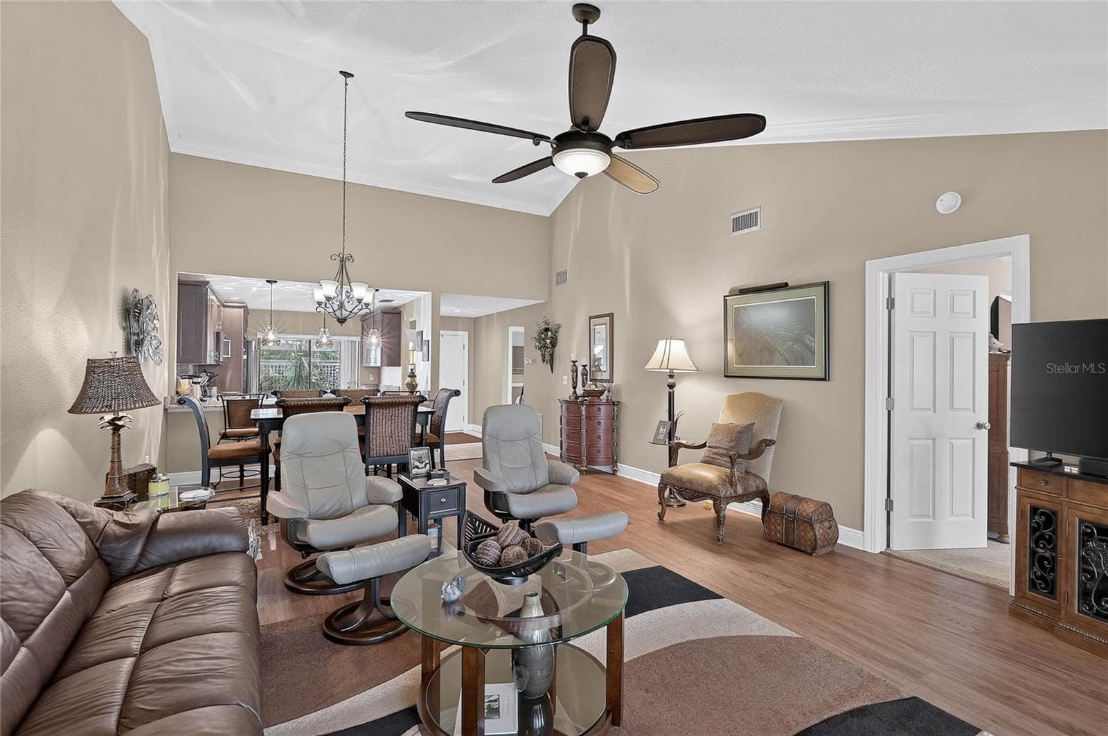 Condominium at 3217 SANDLEHEATH #45, SARASOTA, photo 17 of 46