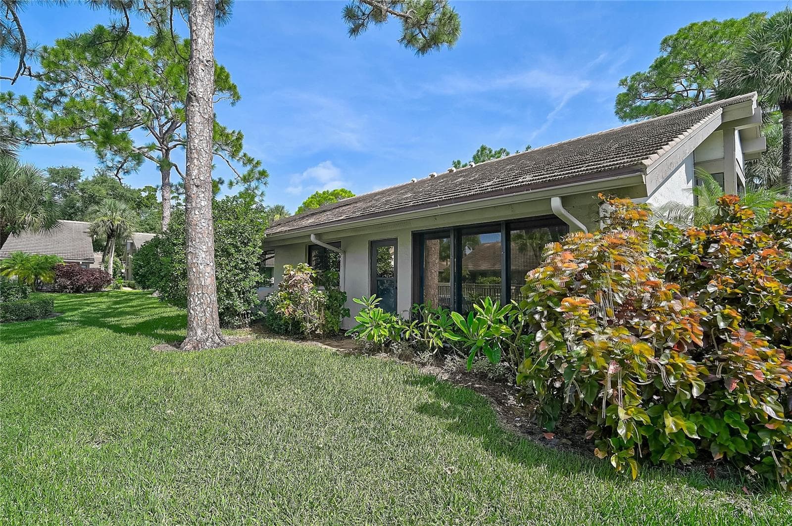 Condominium at 3217 SANDLEHEATH #45, SARASOTA, photo 30 of 46