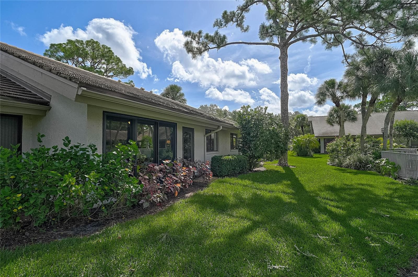 Condominium at 3217 SANDLEHEATH #45, SARASOTA, photo 32 of 46