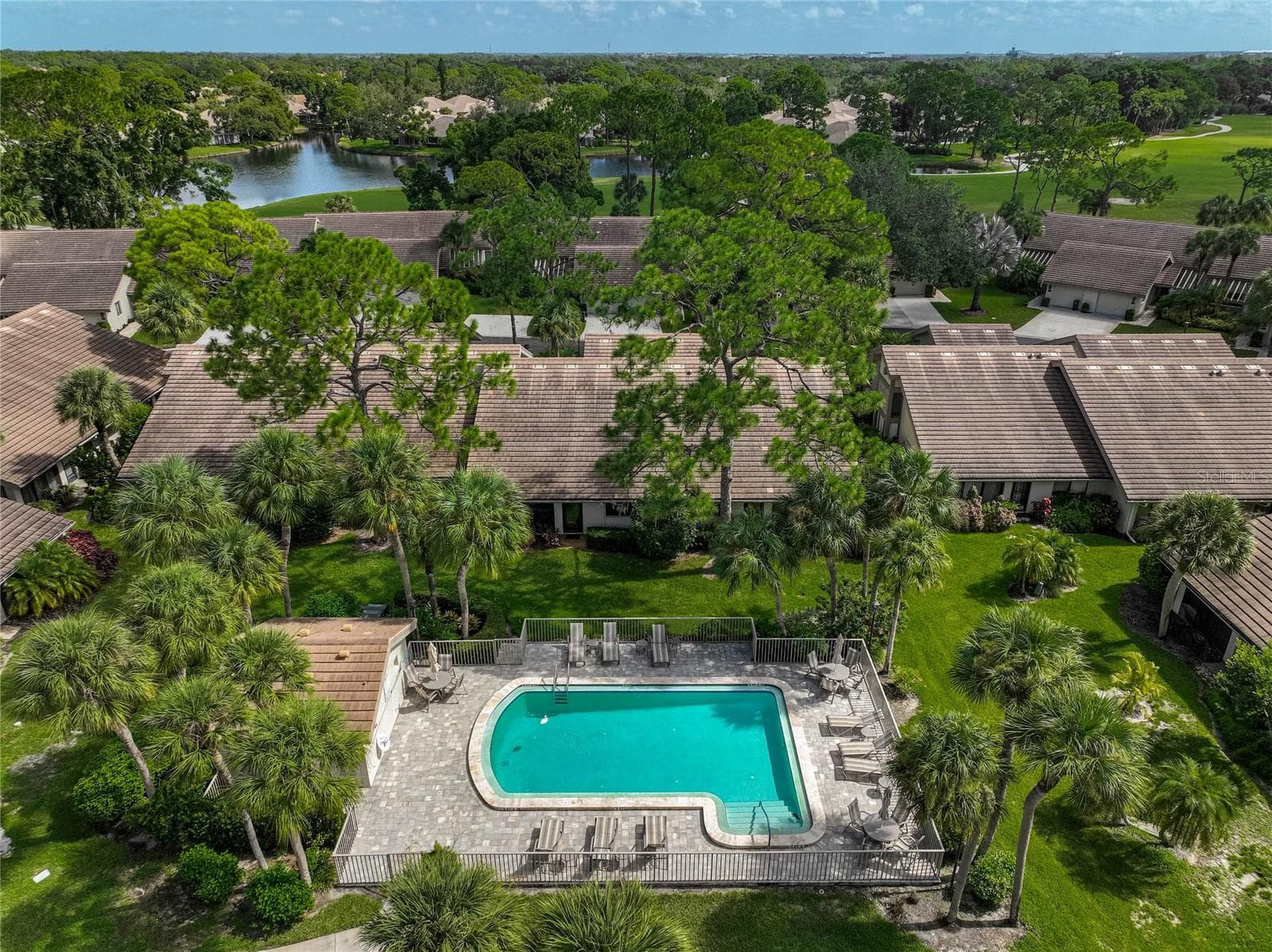 Condominium at 3217 SANDLEHEATH #45, SARASOTA, photo 38 of 46