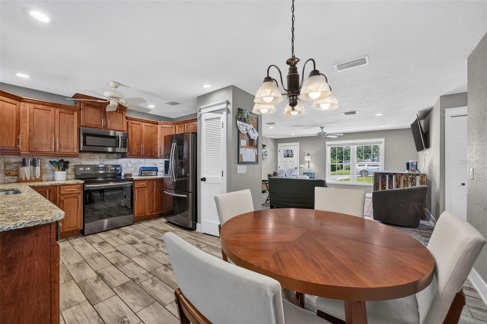 Dining/Kitchen - 8280 SE 161ST PL, SUMMERFIELD