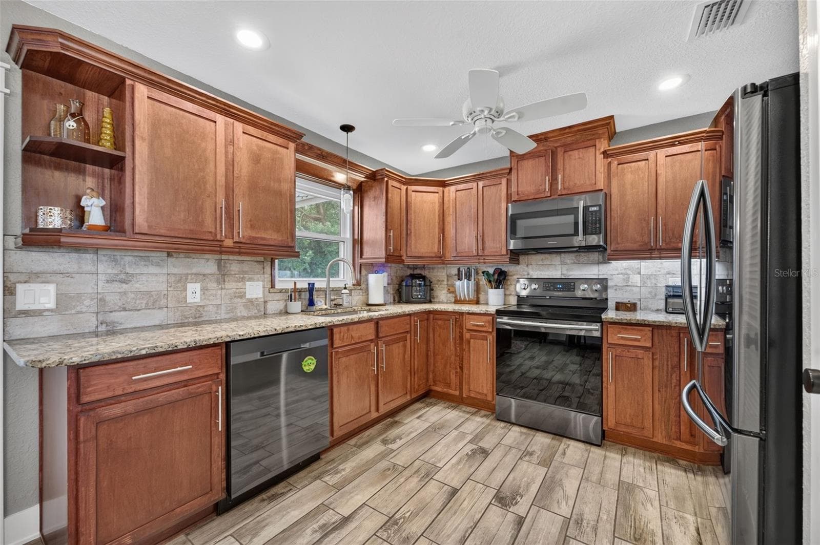 Kitchen - 8280 SE 161ST PL, SUMMERFIELD