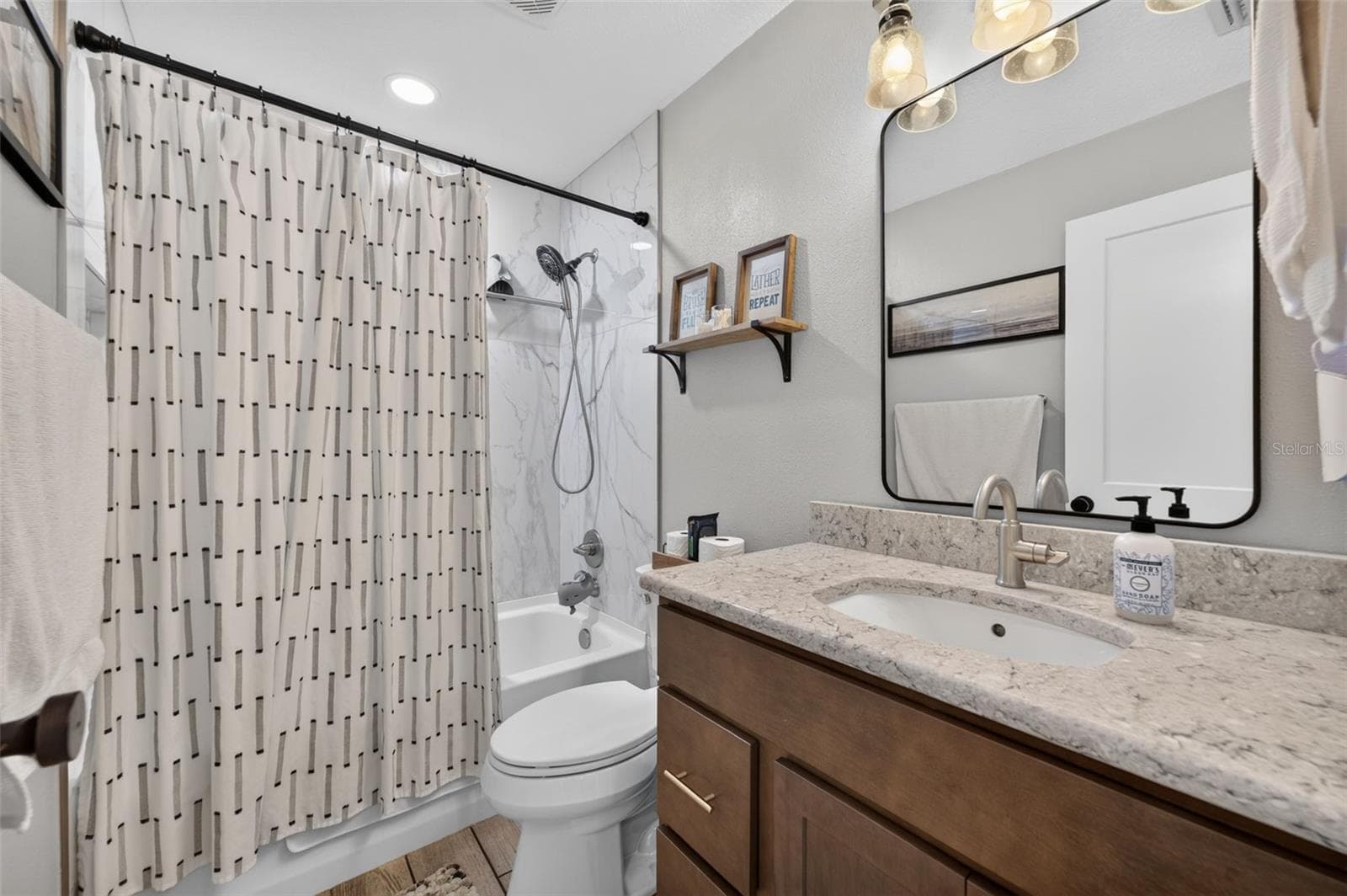Bathroom 2 - 8280 SE 161ST PL, SUMMERFIELD