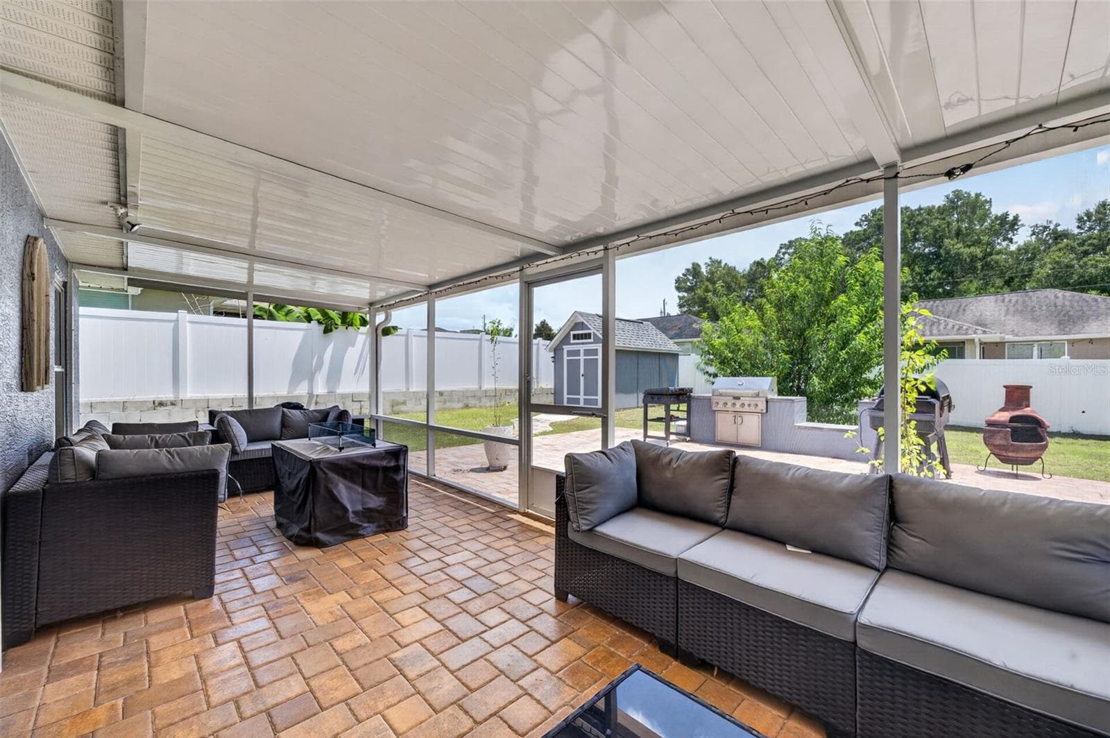 Lanai - 8280 SE 161ST PL, SUMMERFIELD