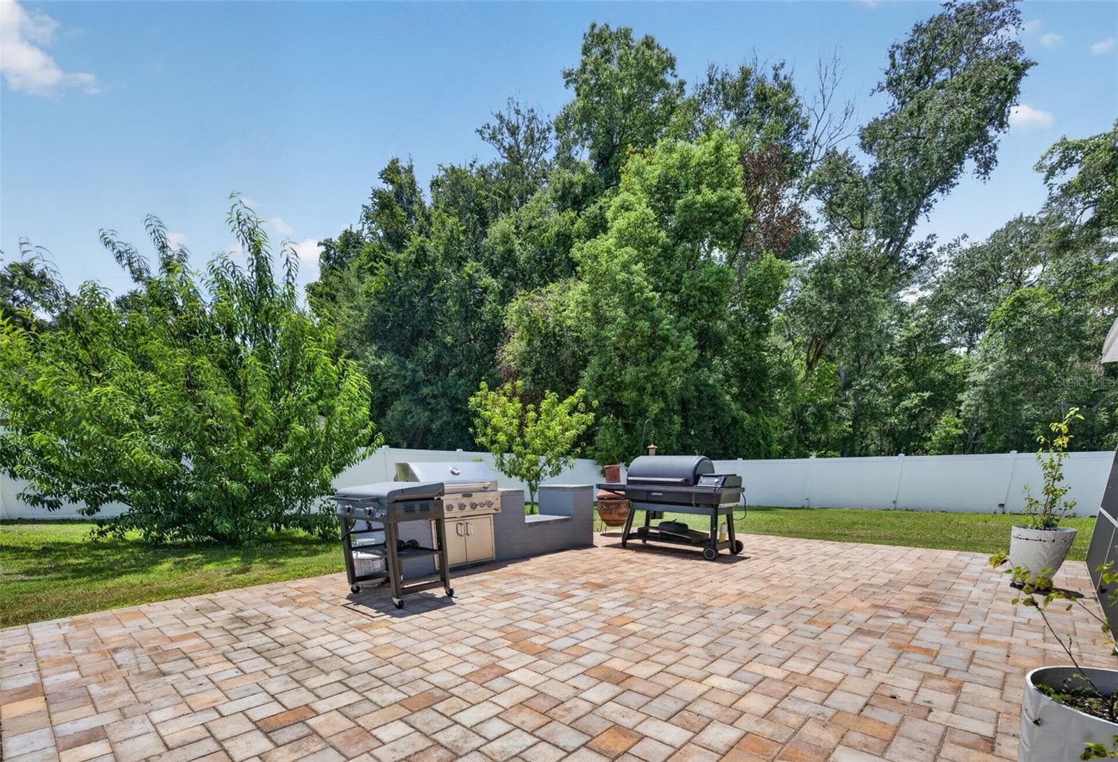 Patio - 8280 SE 161ST PL, SUMMERFIELD