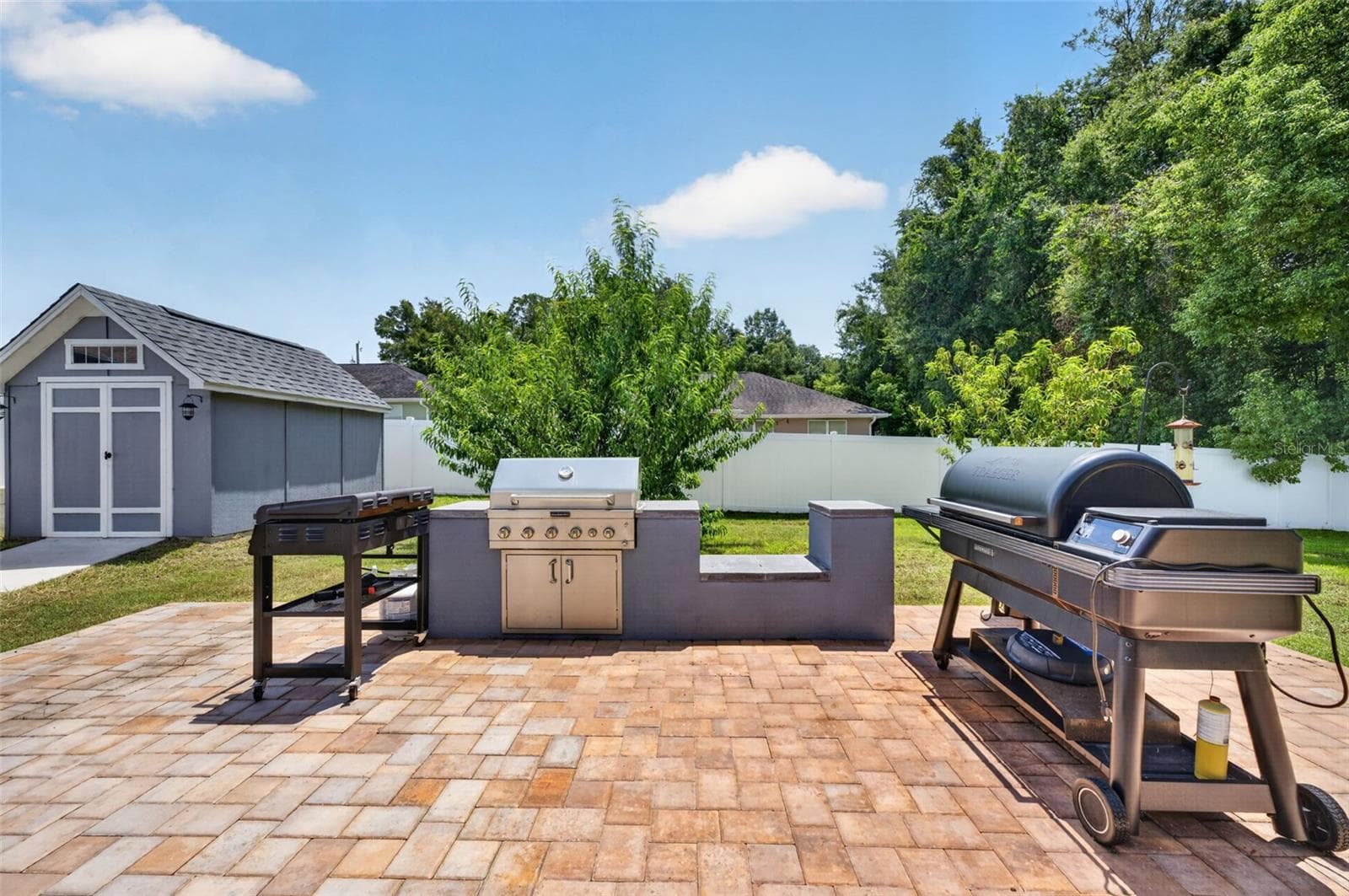 Patio - 8280 SE 161ST PL, SUMMERFIELD