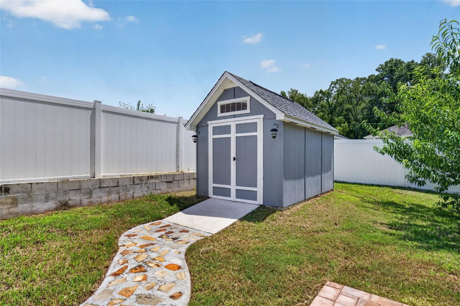 Storage Shed - 8280 SE 161ST PL, SUMMERFIELD