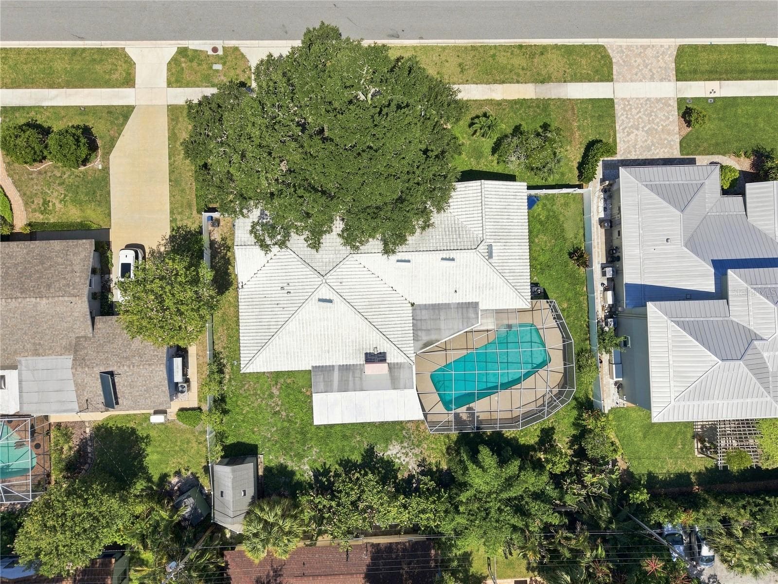 Single Family Residence at 1361 PINELLAS RD, BELLEAIR, photo 56 of 61