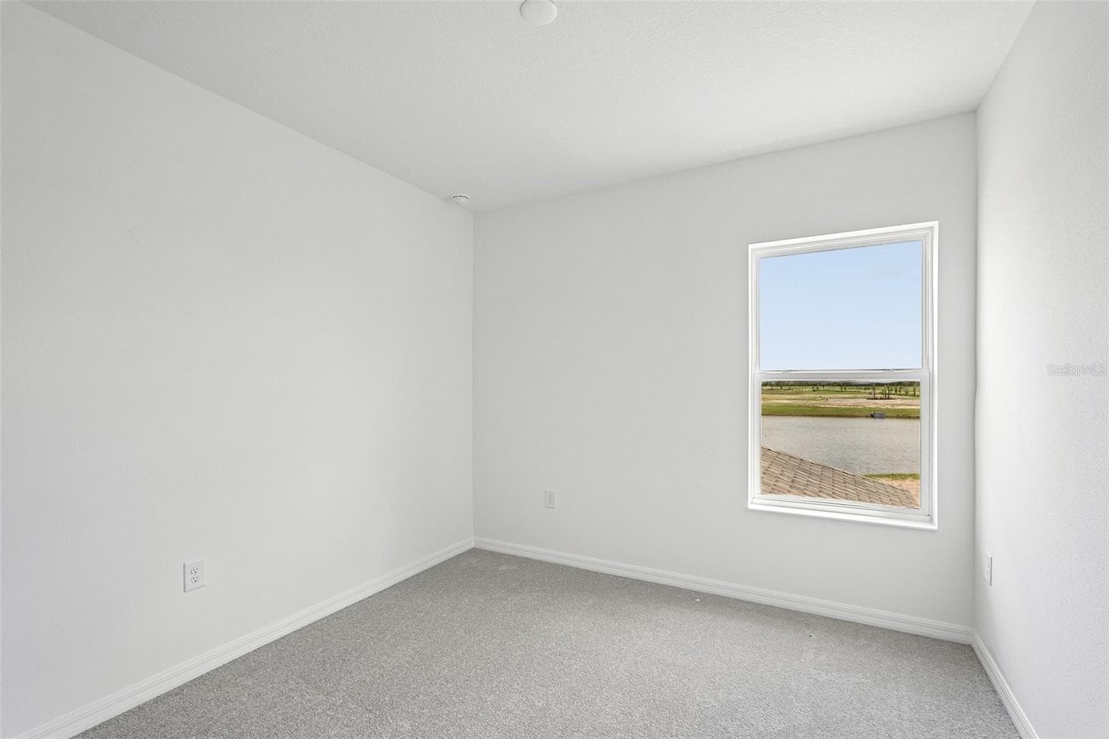 Single Family Residence at 8712 CANARD CV, PALMETTO, photo 23 of 32