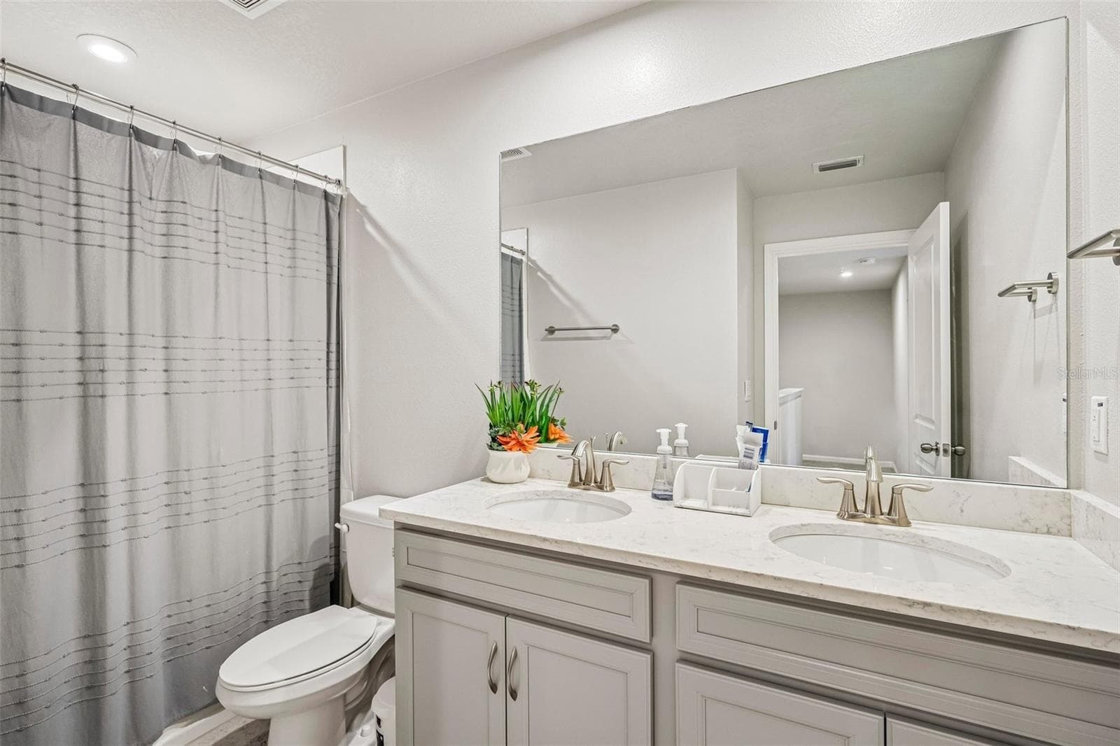 Townhouse at 19405 MONARCH WIND WAY, LUTZ, photo 10 of 26