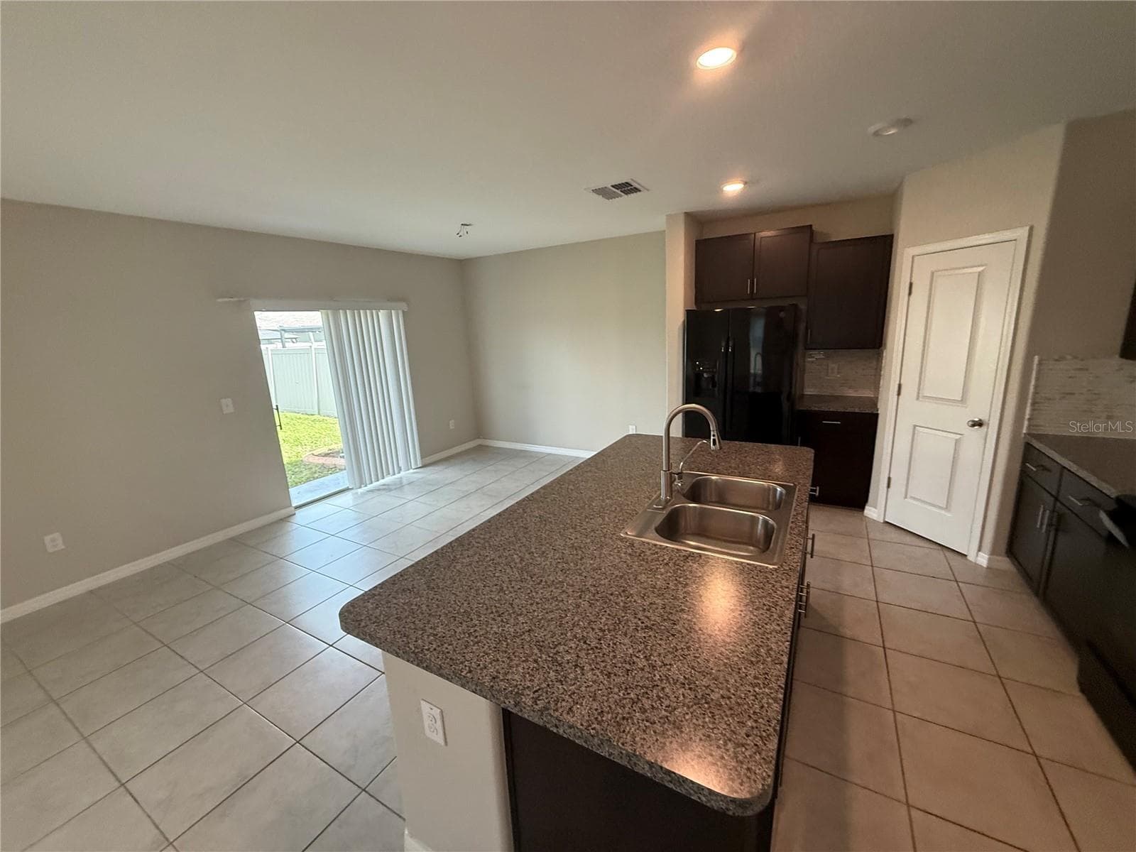 Single Family Residence at 4540 ETERNAL PRINCE DR, SUN CITY CENTER, photo 5 of 17