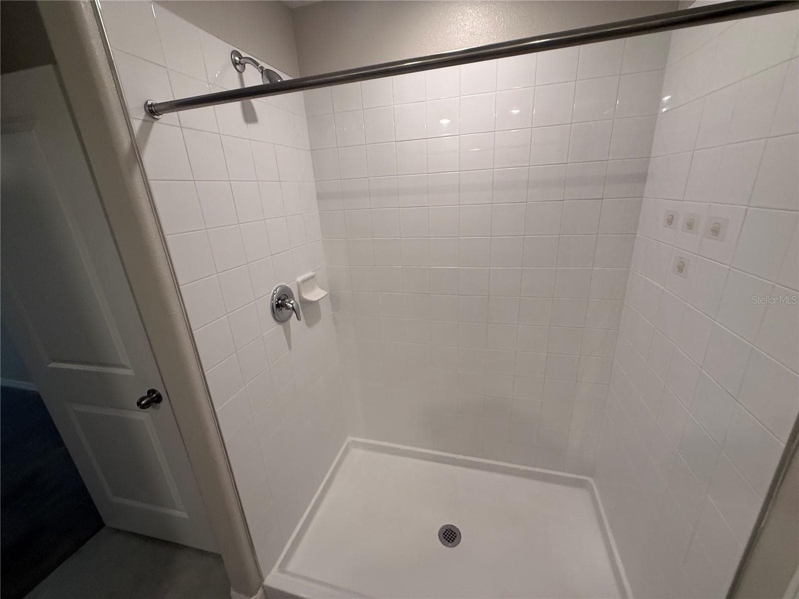 Single Family Residence at 4540 ETERNAL PRINCE DR, SUN CITY CENTER, photo 9 of 17