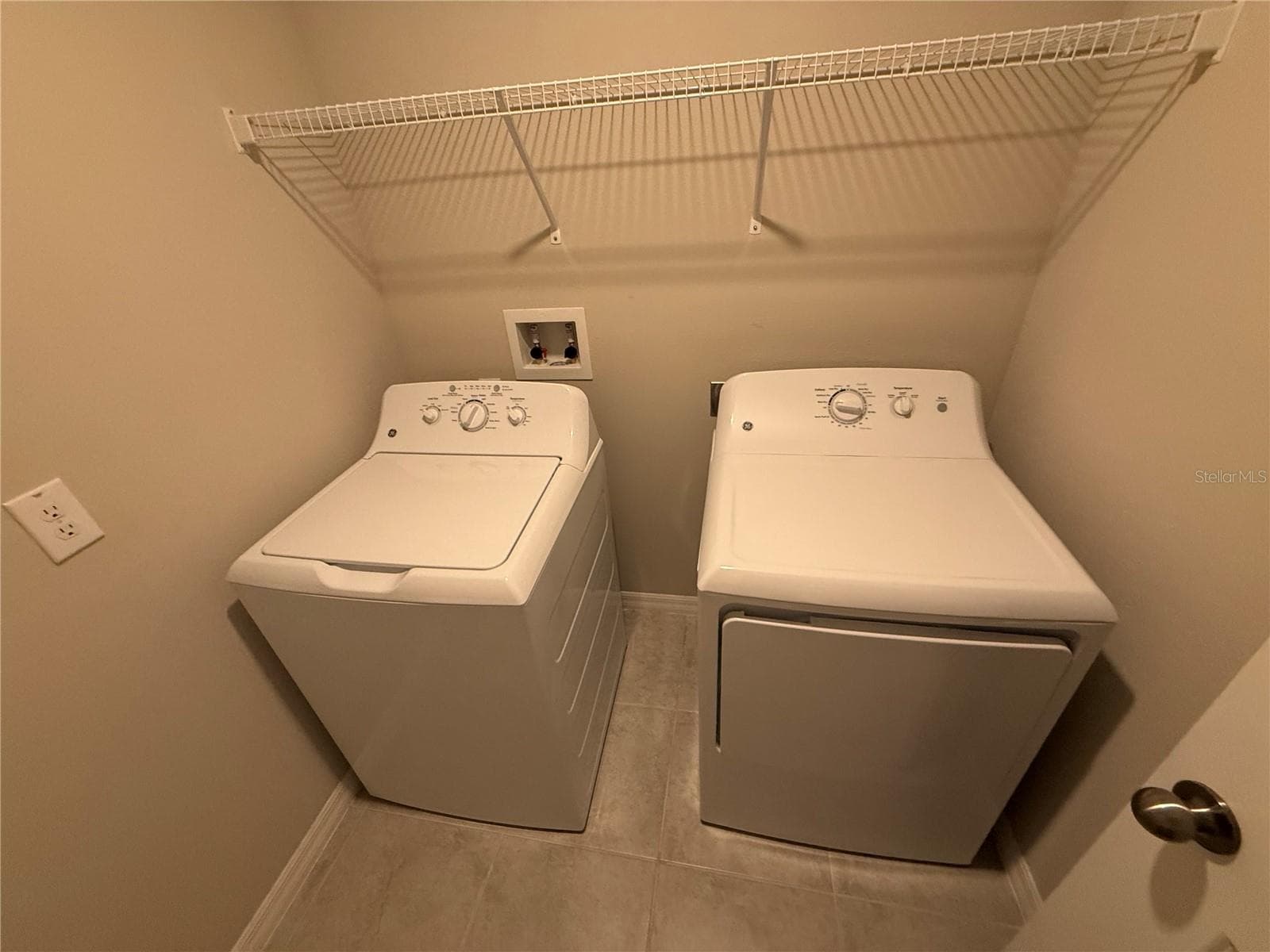 Single Family Residence at 4540 ETERNAL PRINCE DR, SUN CITY CENTER, photo 11 of 17