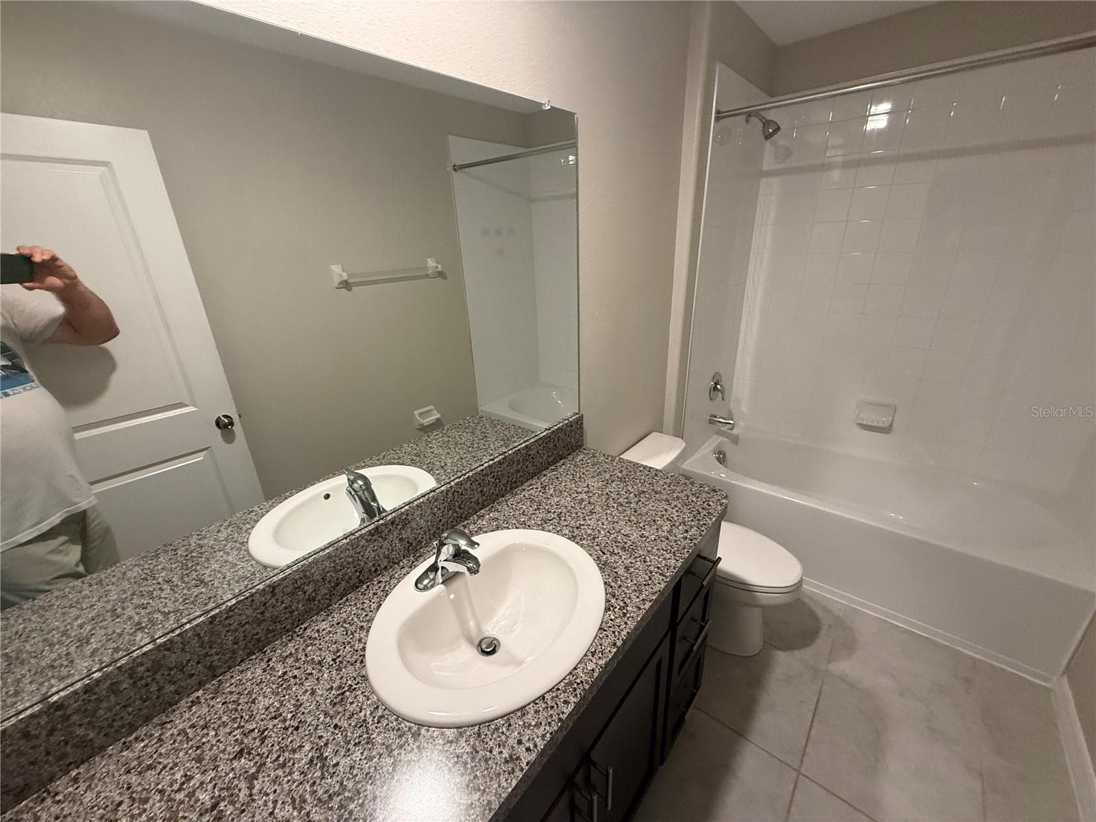 Single Family Residence at 4540 ETERNAL PRINCE DR, SUN CITY CENTER, photo 12 of 17