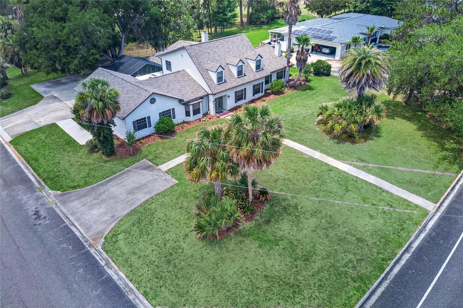 Single Family Residence at GAINESVILLE COUNTRY CLUB, GAINESVILLE, photo 5 of 76
