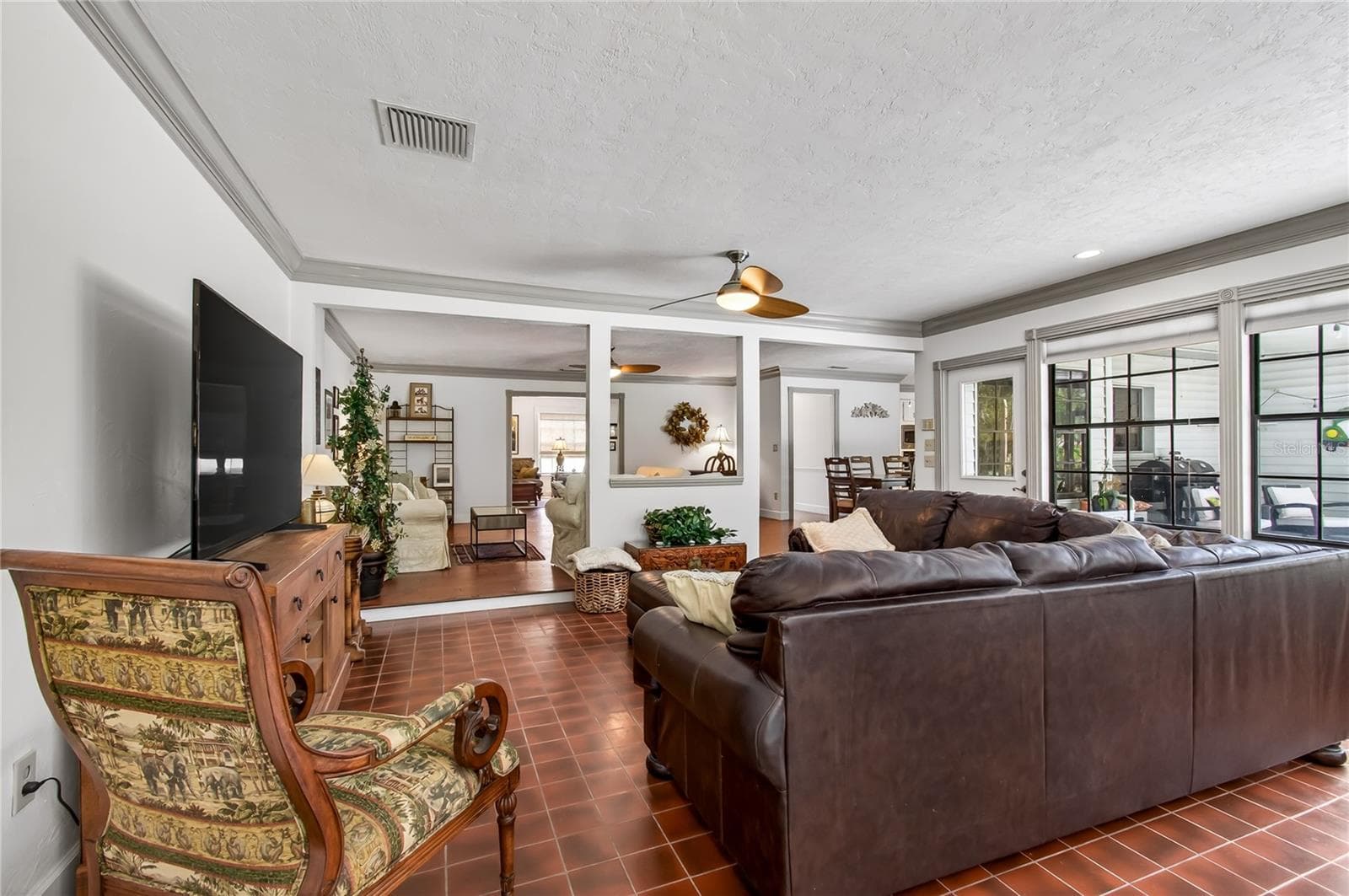 Single Family Residence at GAINESVILLE COUNTRY CLUB, GAINESVILLE, photo 36 of 76