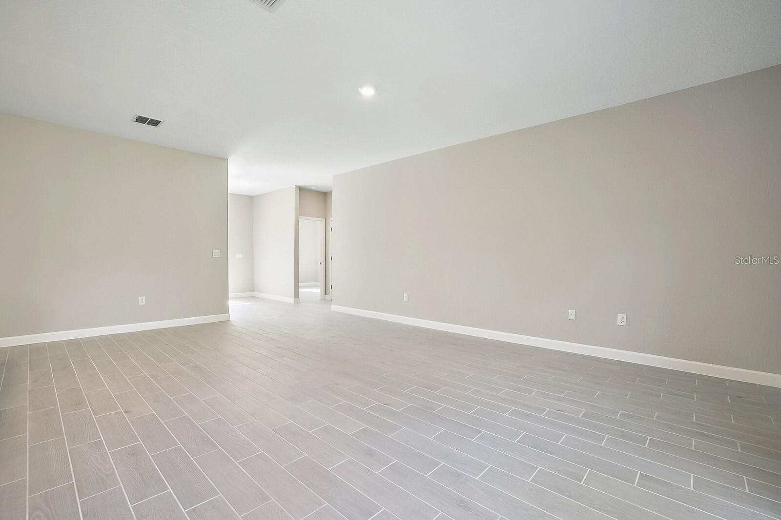 Single Family Residence at 1917 NW 30TH TER, CAPE CORAL, photo 4 of 18