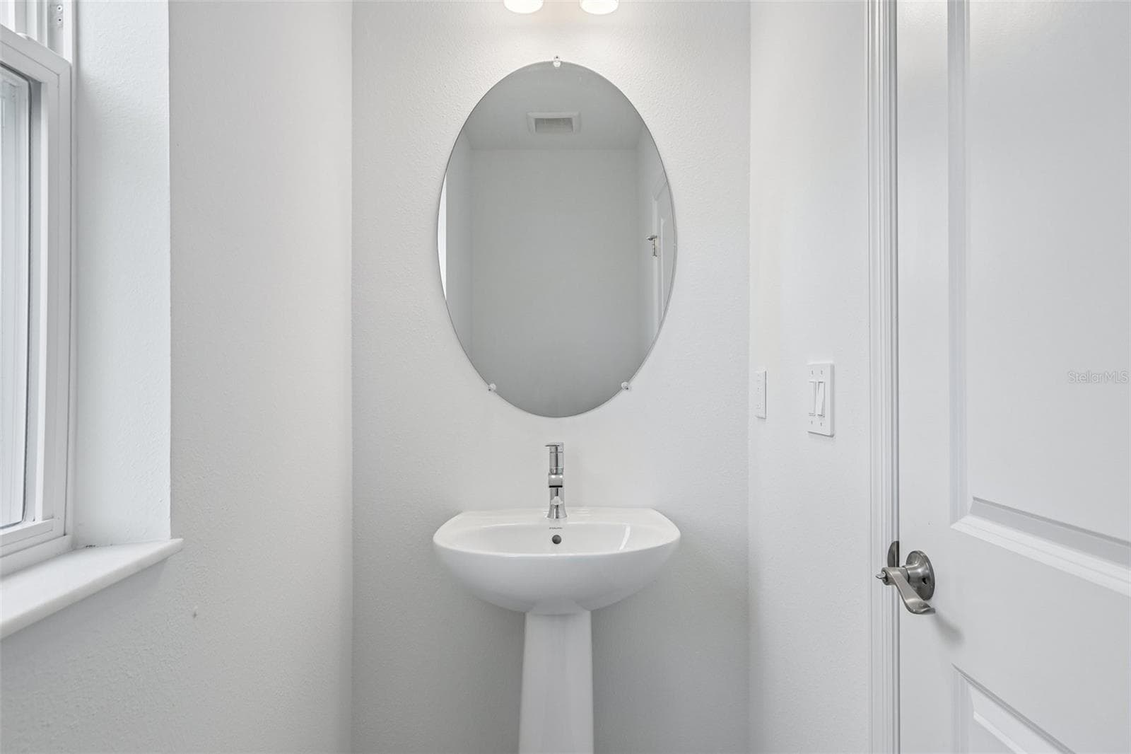 Single Family Residence at 9014 OPTIMIST WAY, PALMETTO, photo 11 of 29