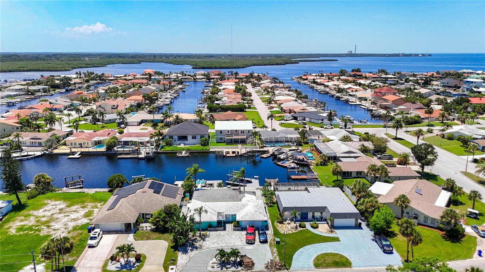 Single Family Residence at 3516 FLORAMAR TER, NEW PORT RICHEY, photo 4 of 89
