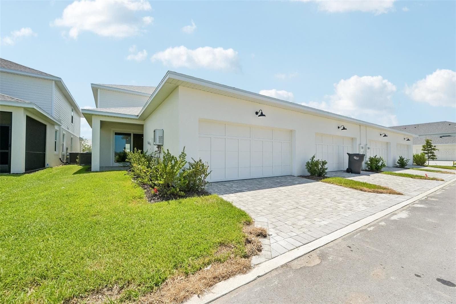 Townhouse at 4454 SUNSET GARDEN ST, BRADENTON, photo 3 of 23