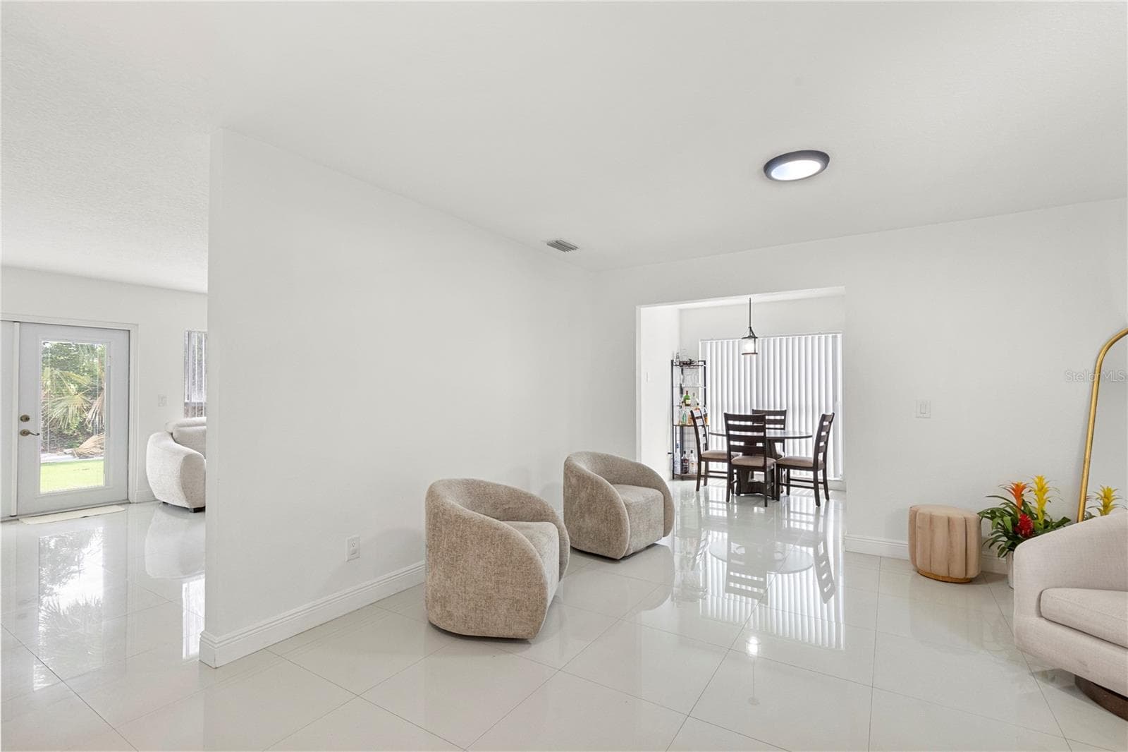 Single Family Residence at 7529 ARMAND CIR, TAMPA, photo 16 of 50