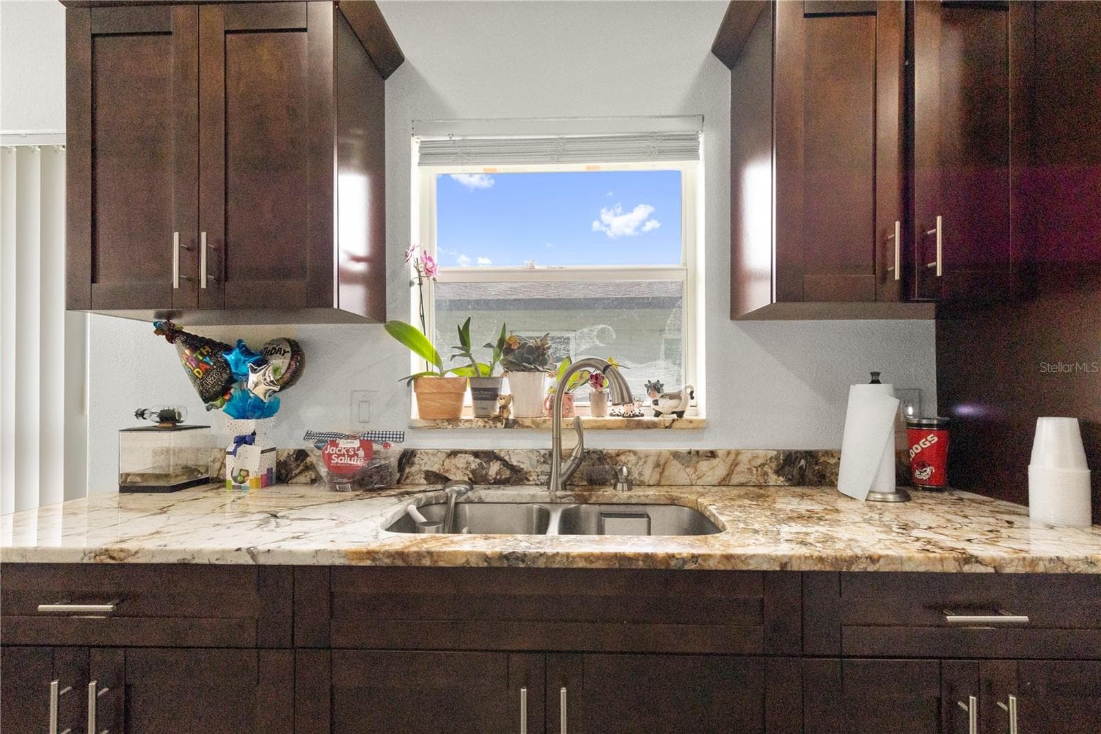 Single Family Residence at 7529 ARMAND CIR, TAMPA, photo 19 of 50
