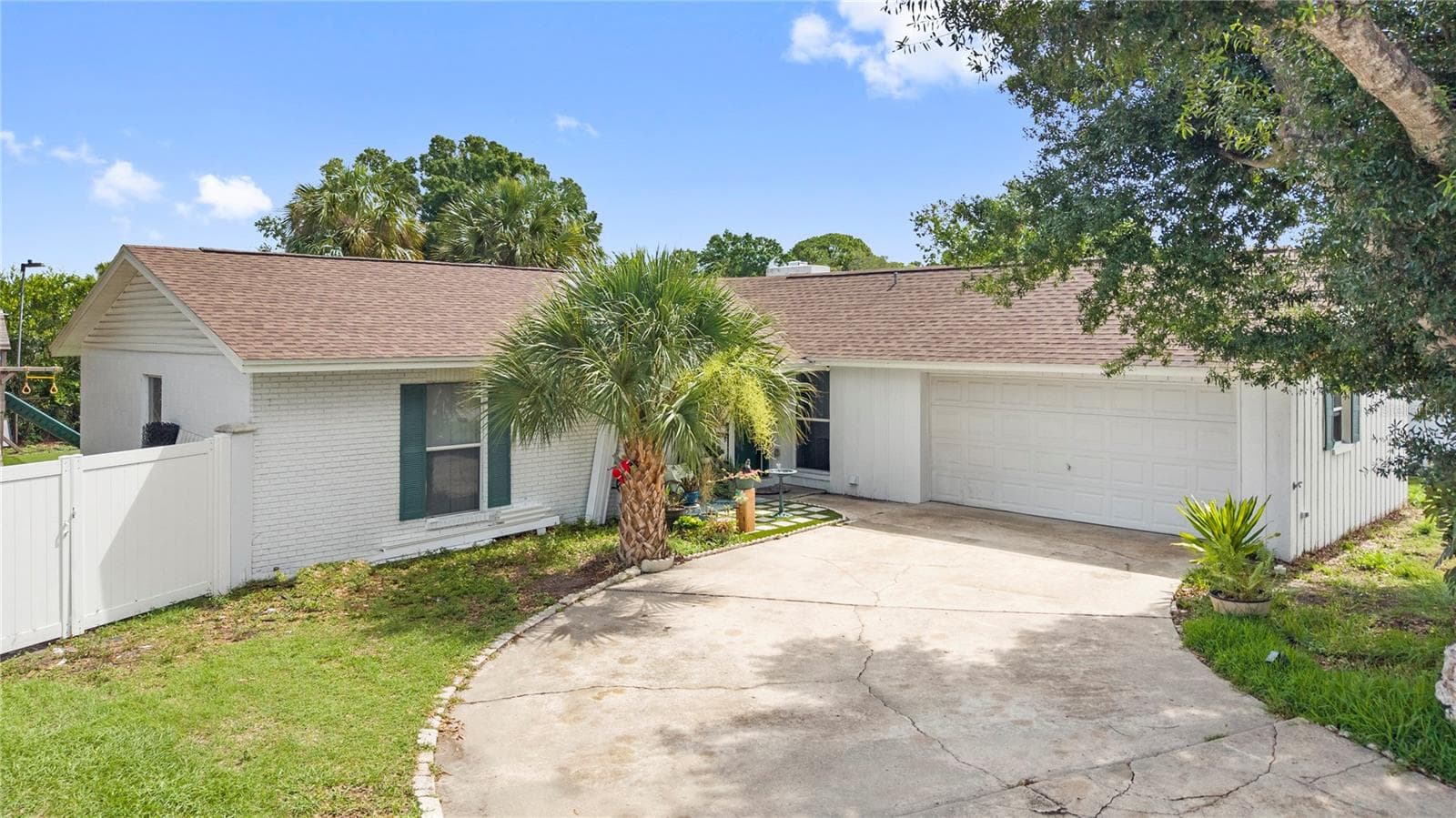 Single Family Residence at 7529 ARMAND CIR, TAMPA, photo 42 of 50