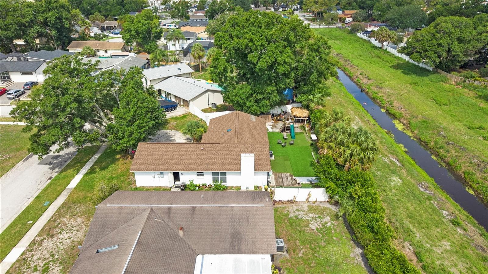 Single Family Residence at 7529 ARMAND CIR, TAMPA, photo 48 of 50