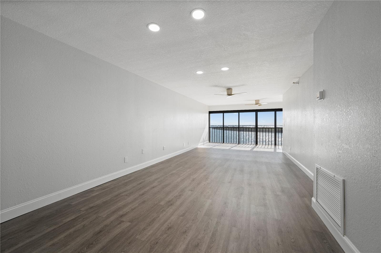 Condominium at 1751 BEACH RD #404, ENGLEWOOD, photo 12 of 35