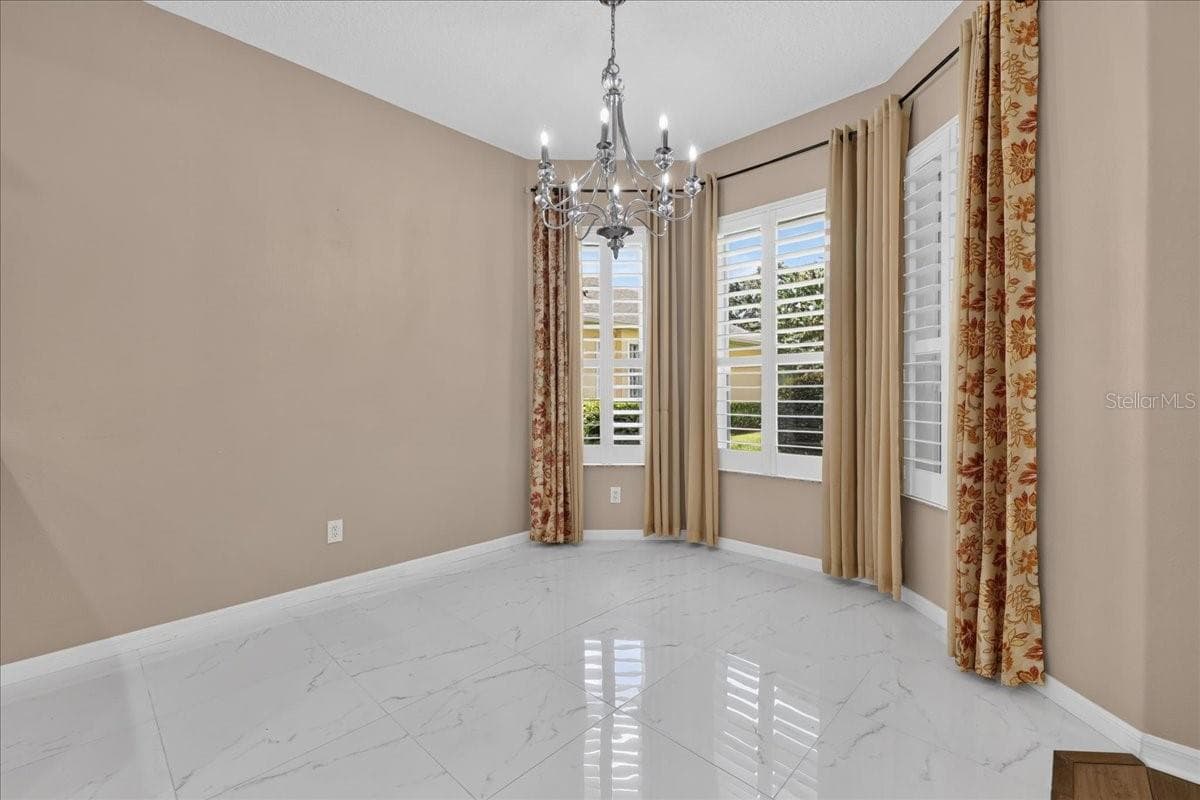 kitchen dining area - 5 CAPTIVA AT LIONSPAW, DAYTONA BEACH