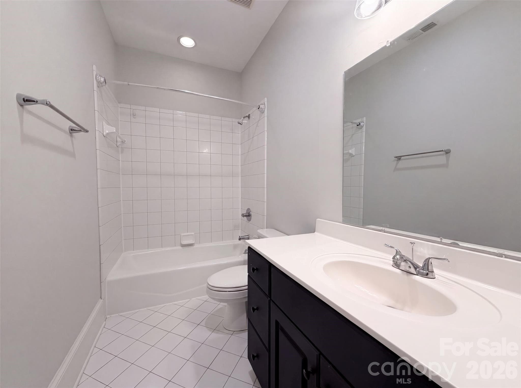 Single Family Residence at 480 Robinson Road, Mooresville, photo 11 of 17
