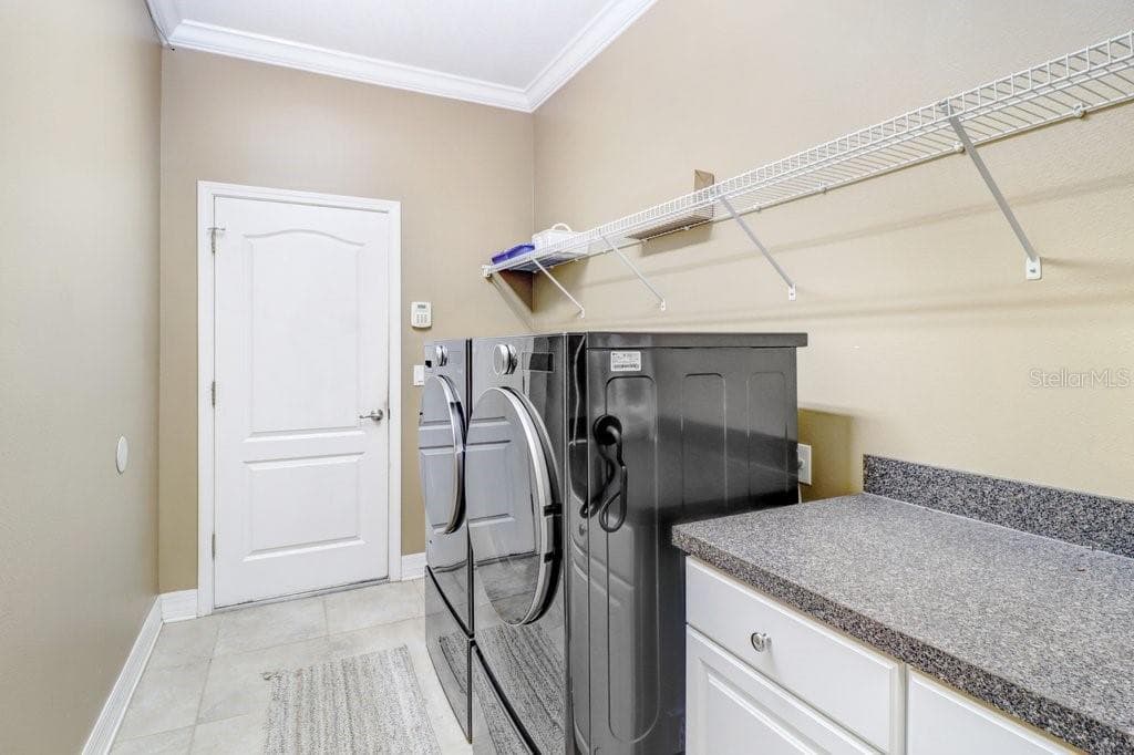 Single Family Residence at 16116 IVY LAKE DR, ODESSA, photo 17 of 51