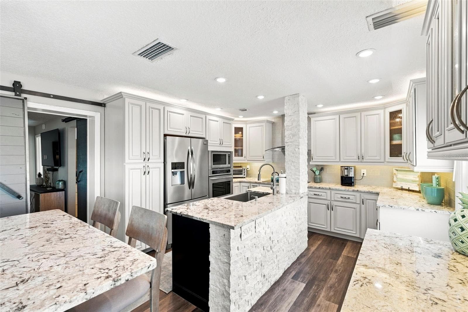 Condominium at 5023 STARFISH DR SE #E, ST PETERSBURG, photo 18 of 56