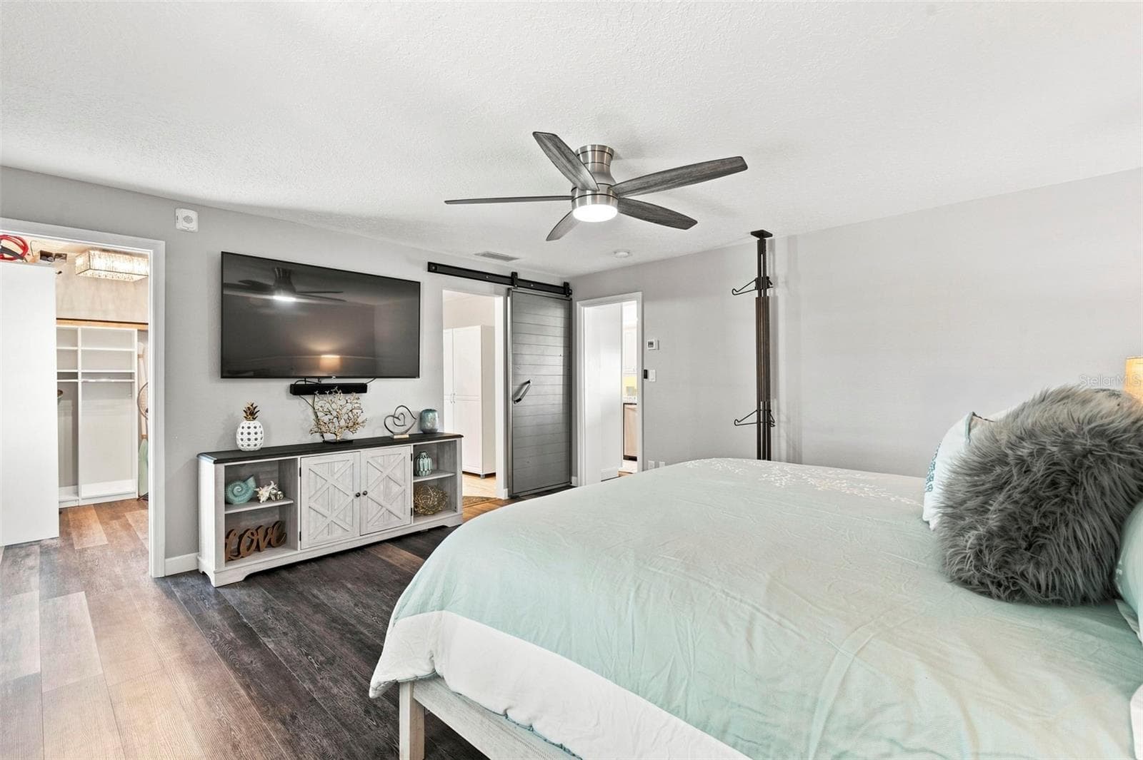 Condominium at 5023 STARFISH DR SE #E, ST PETERSBURG, photo 21 of 56