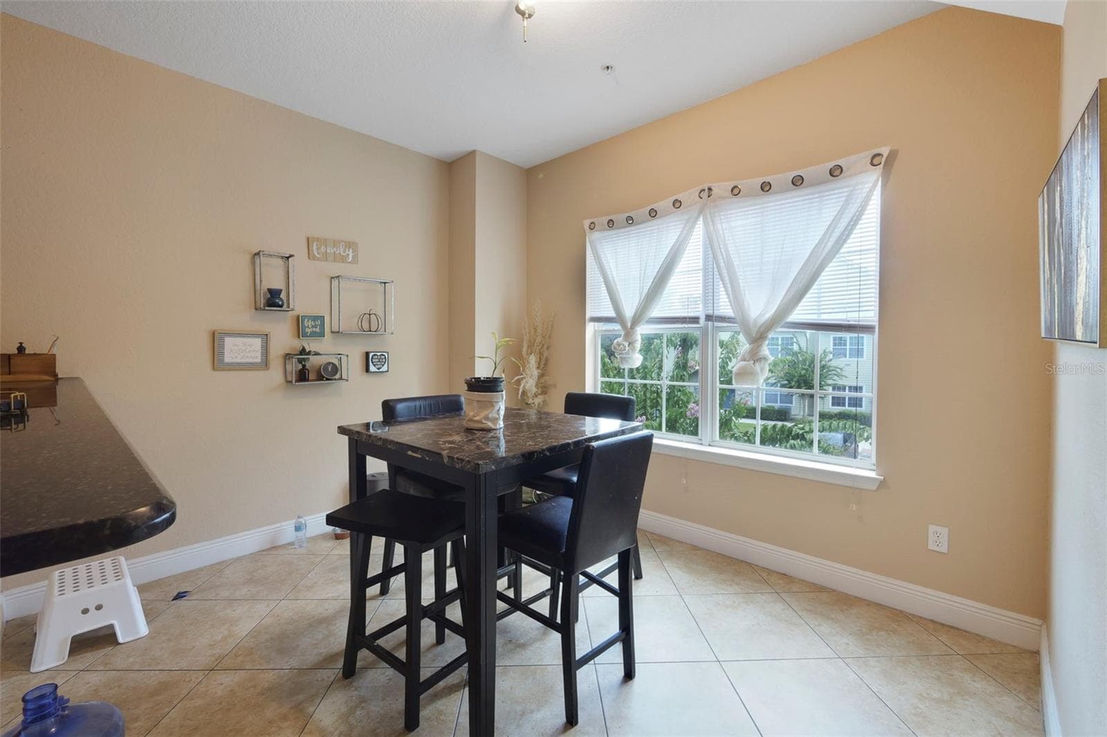 Dining Area. - 3719 S LAKE ORLANDO PKWY #2, ORLANDO