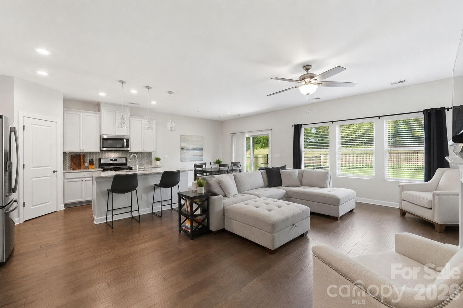 Single Family Residence at 9423 Festival Way, Charlotte, photo 9 of 26