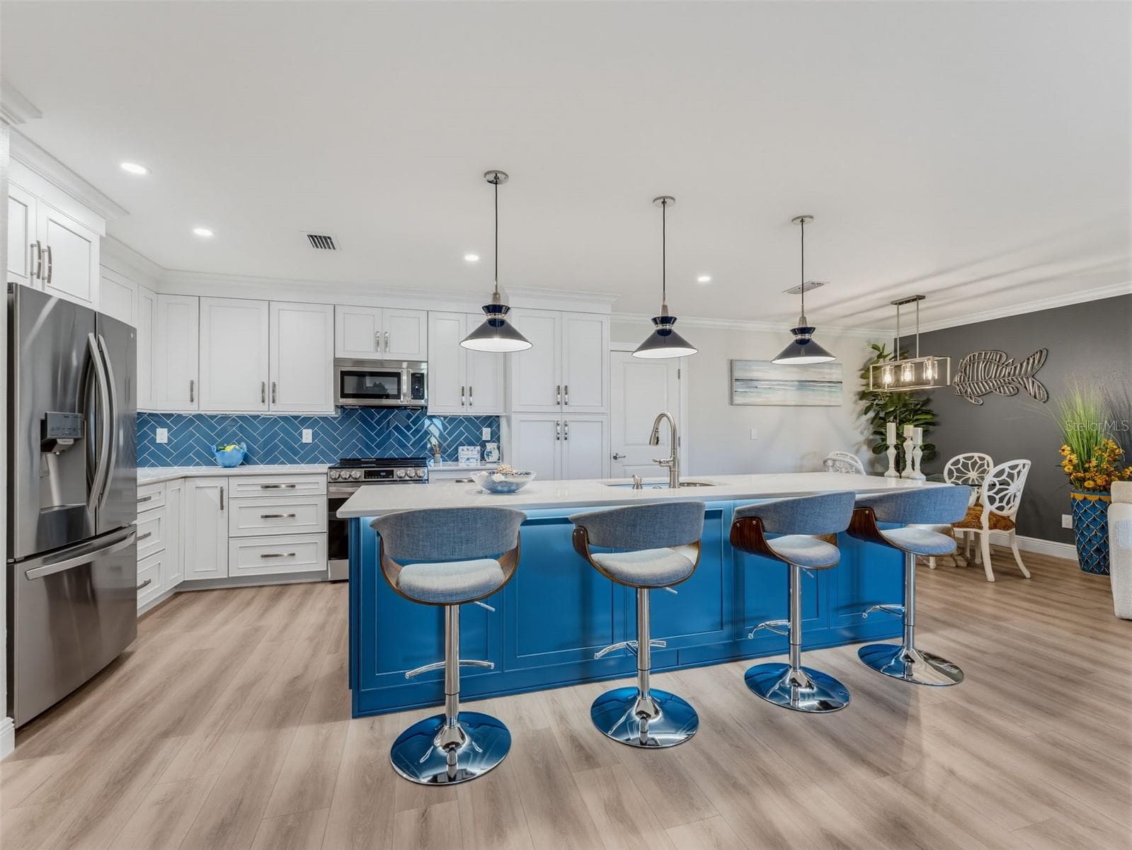 Gorgeous Coastal Kitchen - 1372 CARLISLE CT, DUNEDIN